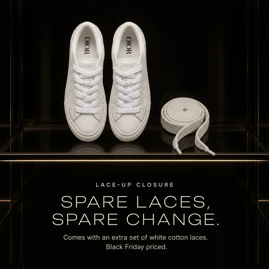 Spare laces, spare change: comes with an extra set of white cotton laces. Black Friday priced.